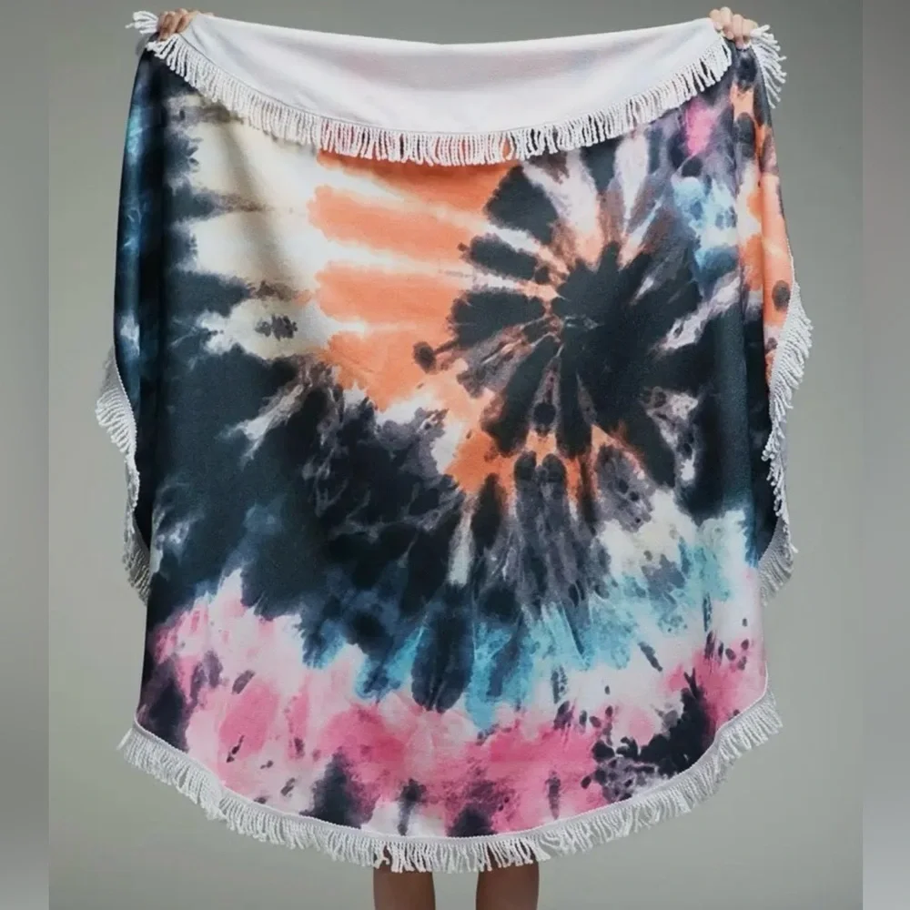 California Tie-Dye Round Fringe Beach Towel